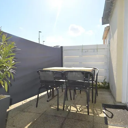 شقة Maisonnette Avec Terrasse A 50m De La Plage