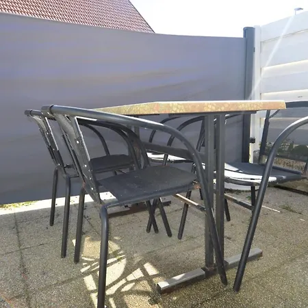 Maisonnette Avec Terrasse A 50m De La Plage *