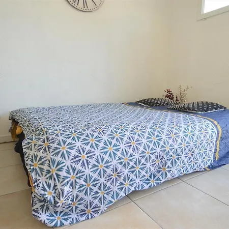 Maisonnette Avec Terrasse A 50m De La Plage شقة